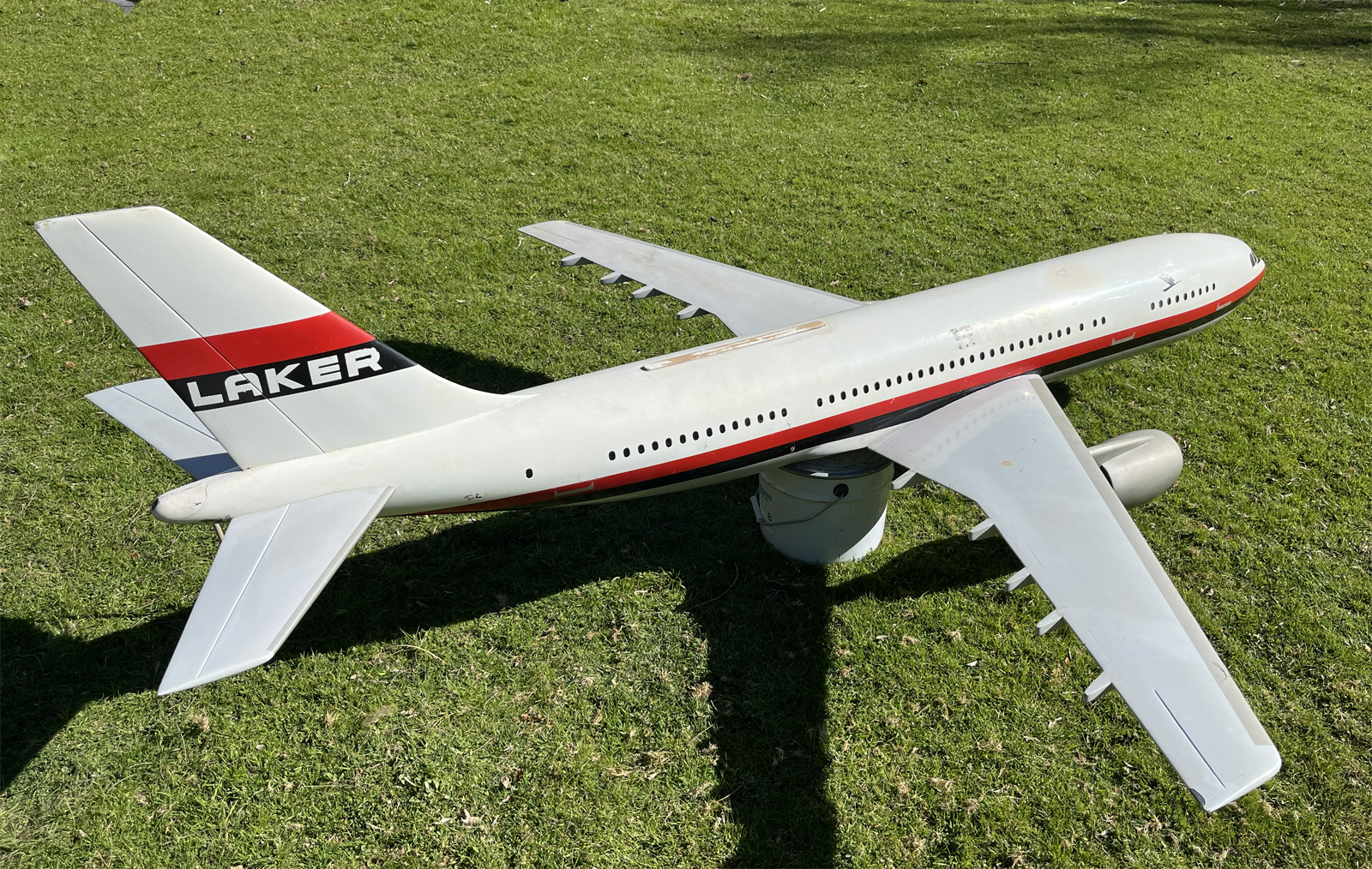 AMI Phelps 1/20 Laker Airbus A300 model for sale