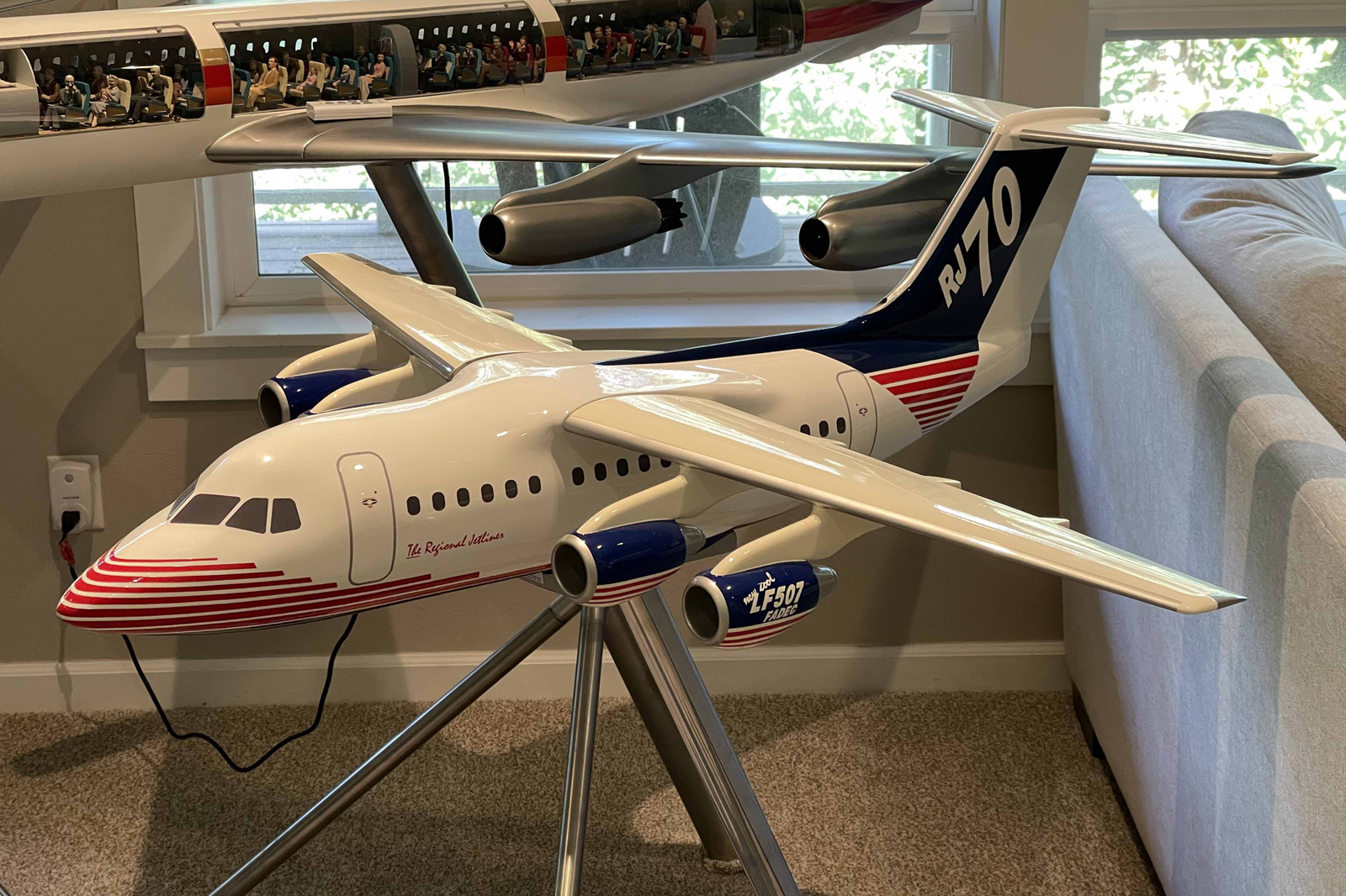 Space models 1/25 Avro RJ70 model for sale
