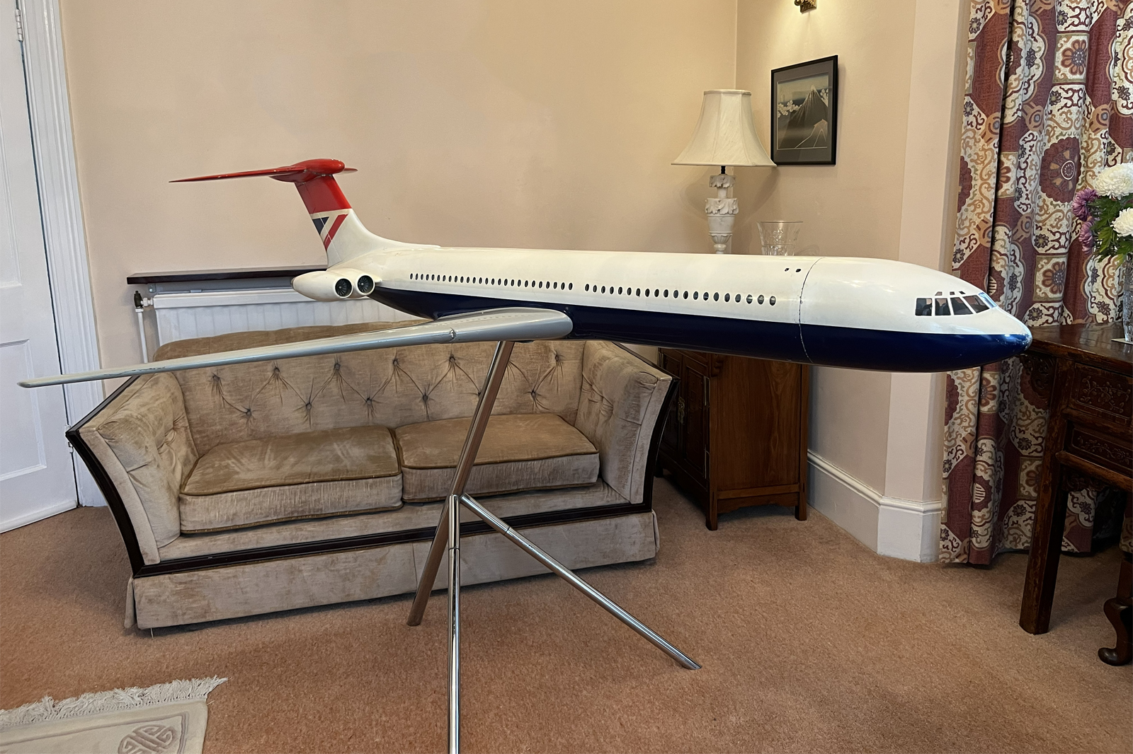 Westway 1/24 British Airways super VC-10 Cutaway model for sale
