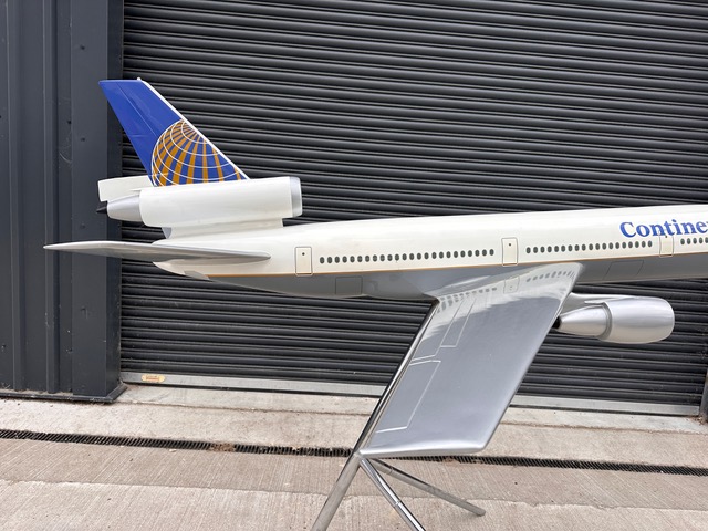 Space Models 1/25 Continental Airlines DC-10 model for sale