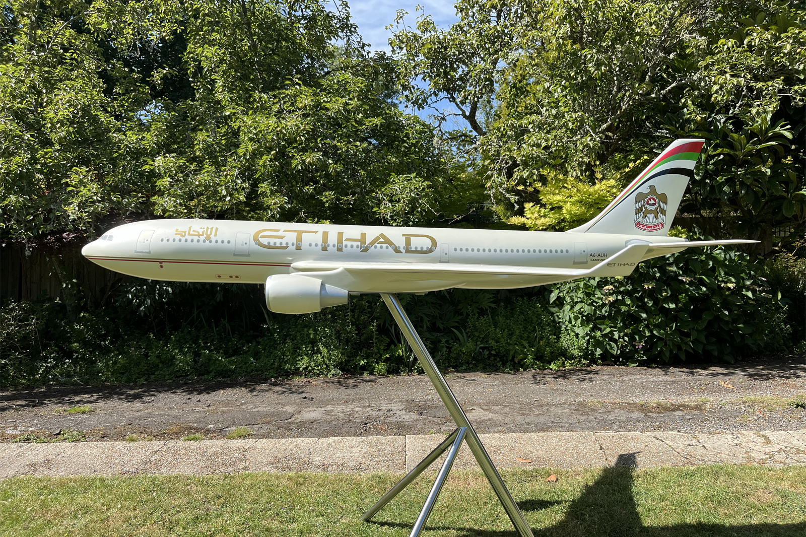 Space Models 1/20 Etihad Airbus A330-200 model for sale