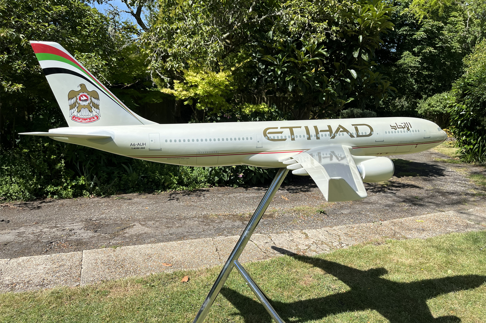 Space Models 1/20 Etihad Airbus A330-200 model for sale