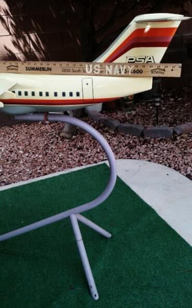 1/25 PSA BAe 146 model for sale