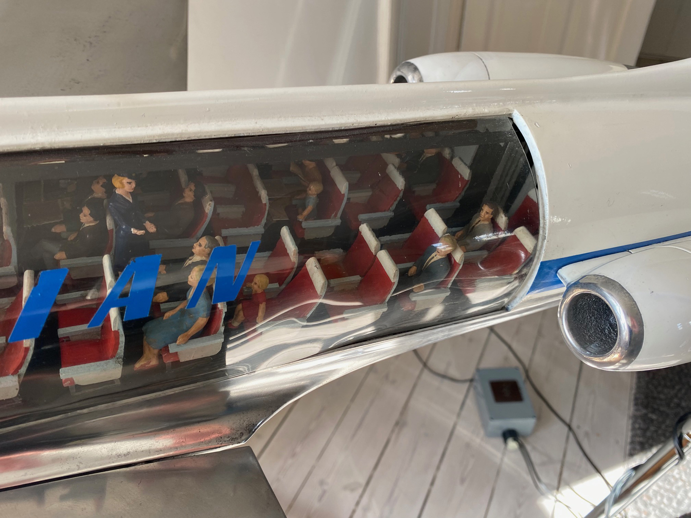Osgaard 1/25 SAS Caravelle cutaway model for sale