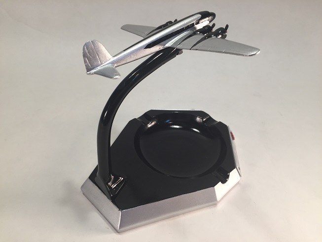 1/200 Lufthansa FW-200 Condor ashtray model