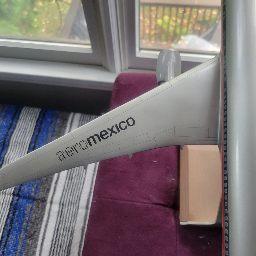 Wesco 1/100 Aeromexico Boeing 767-300 model for sale