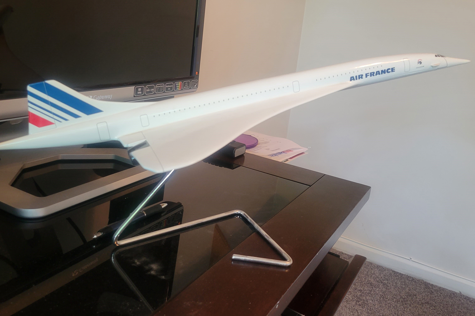 1/100 Air France Concorde model for sale