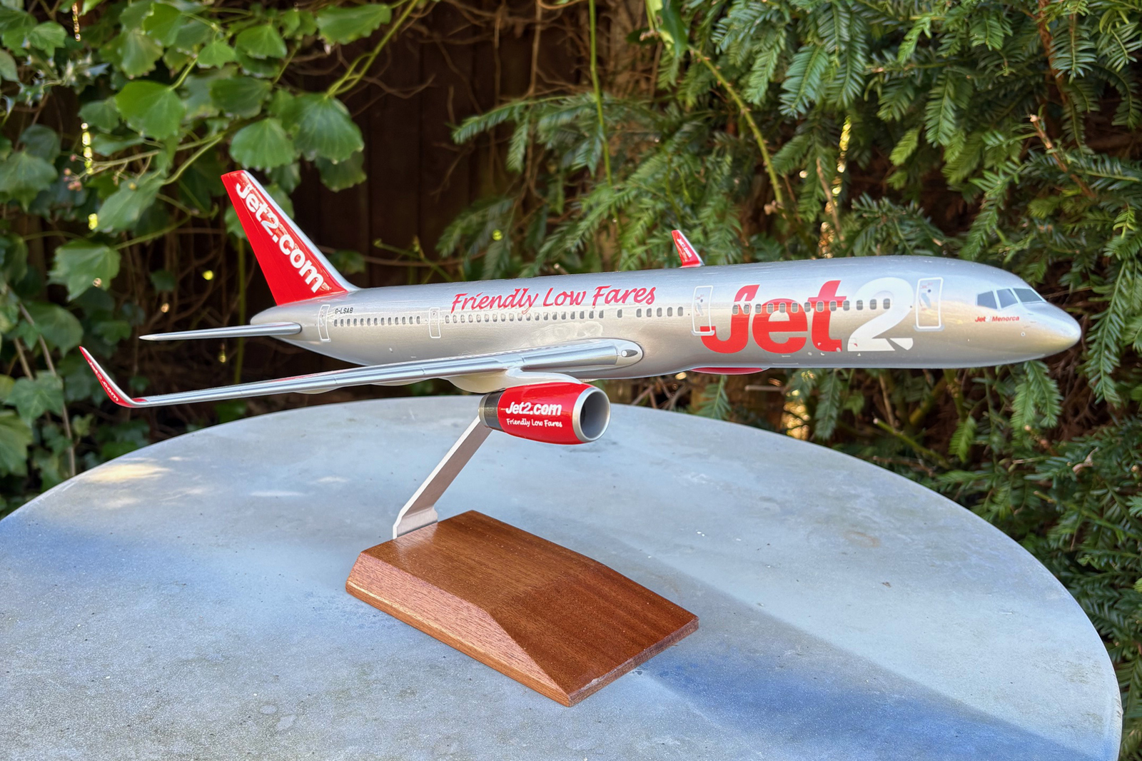 GB Aviation Models 1/100 Jet2 Boeing 757-200 model for sale