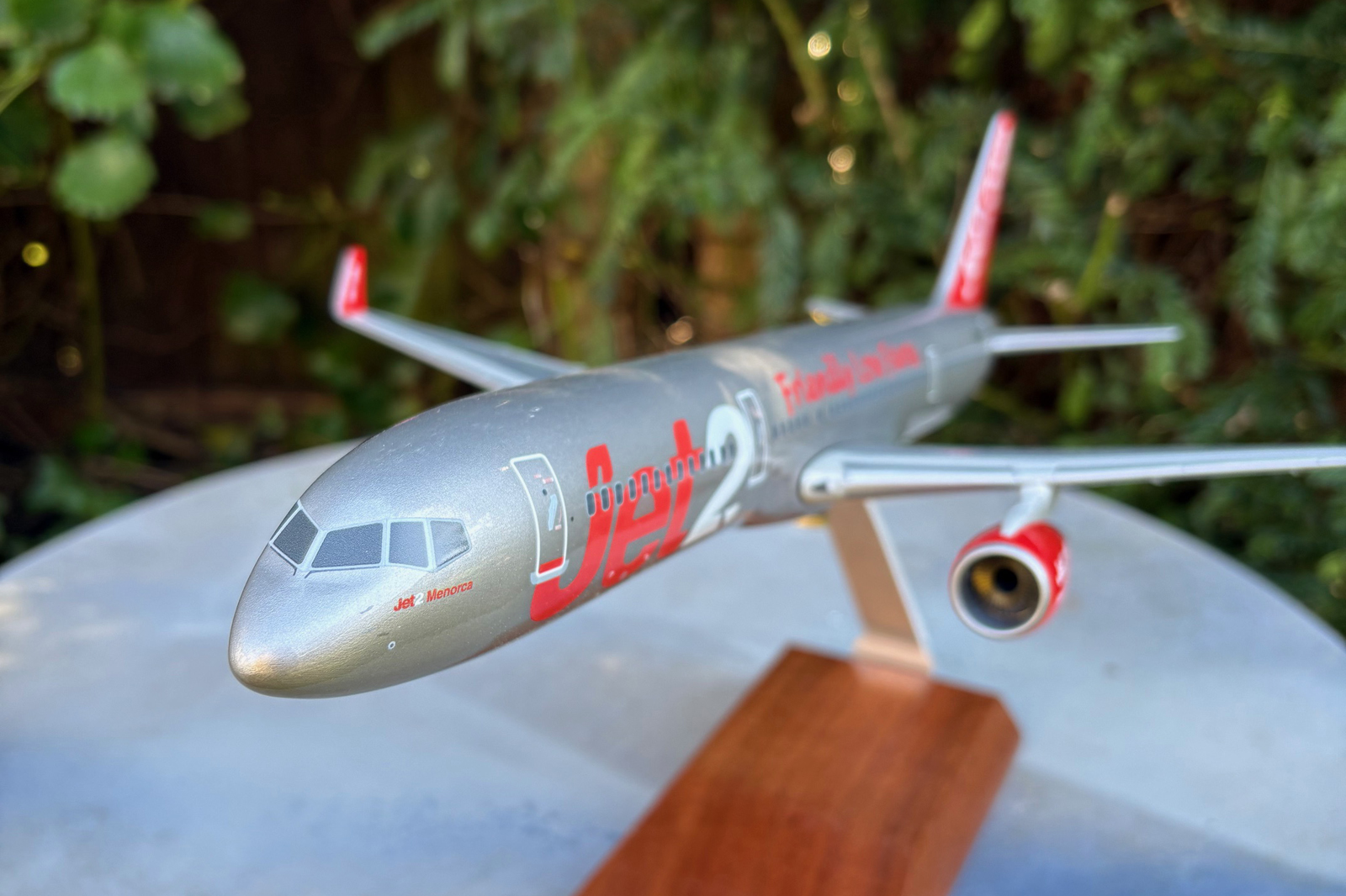 GB Aviation Models 1/100 Jet2 Boeing 757-200 model for sale