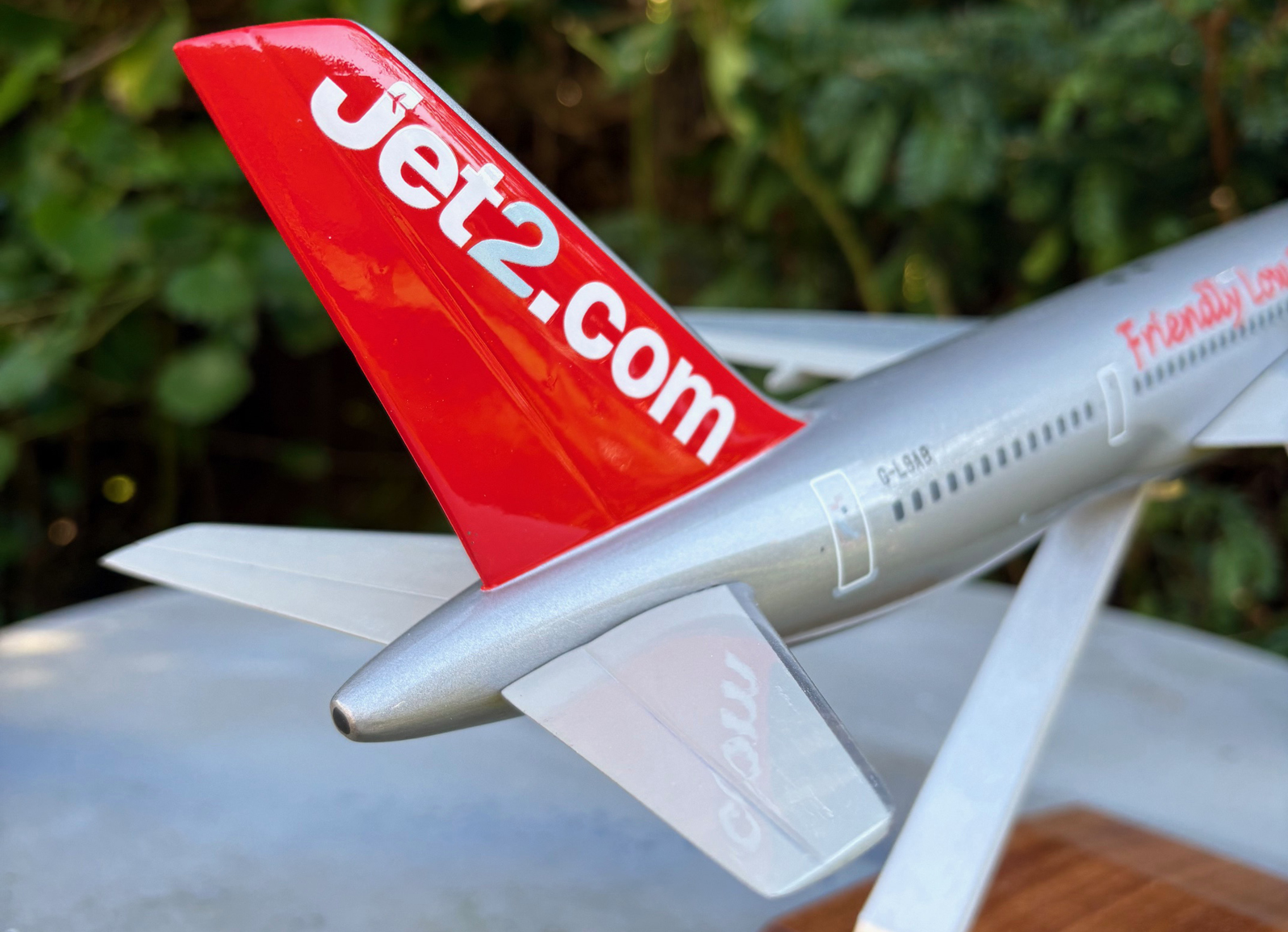 GB Aviation Models 1/100 Jet2 Boeing 757-200 model for sale
