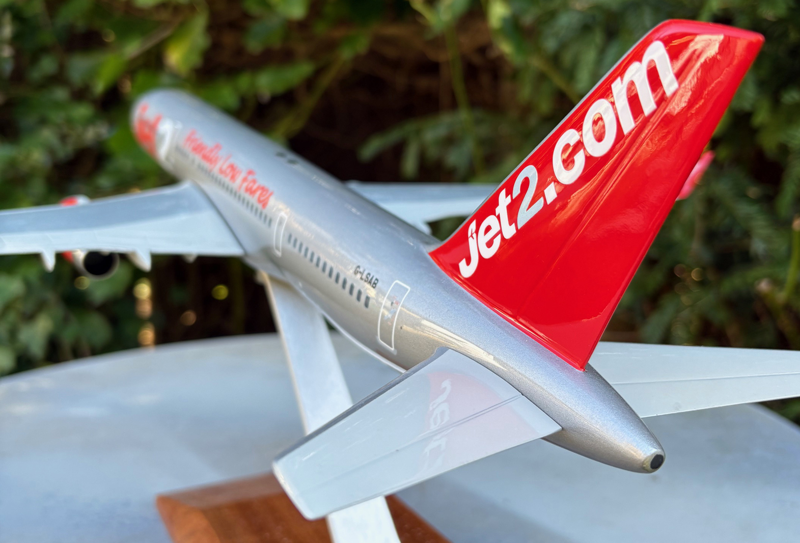 GB Aviation Models 1/100 Jet2 Boeing 757-200 model for sale
