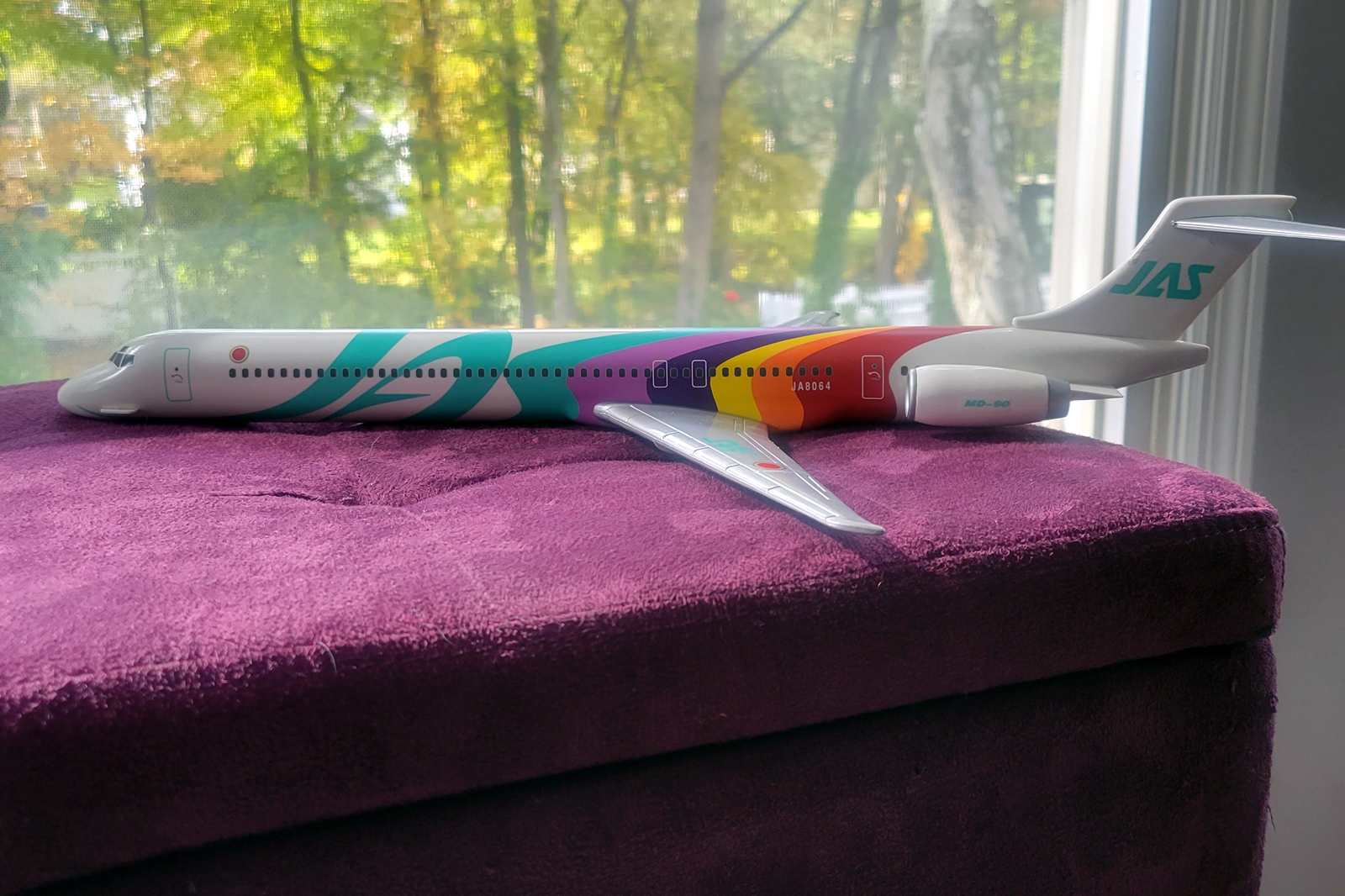 1/100 JAS MD-90 model for sale