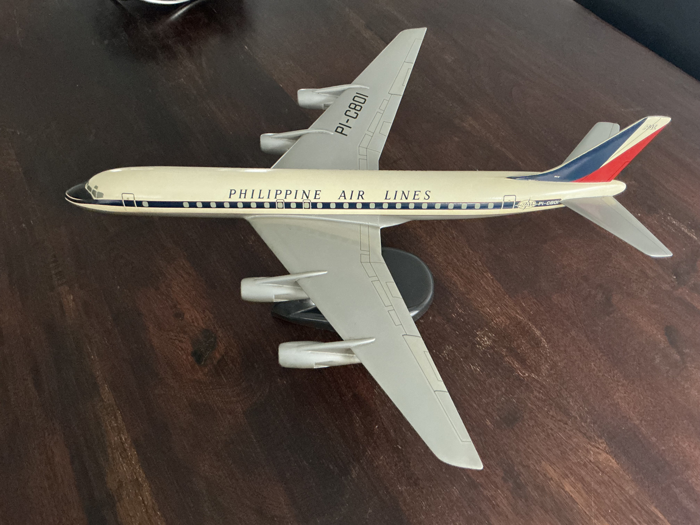 1/100 Philippine Air Lines DC-8-53 model for sale