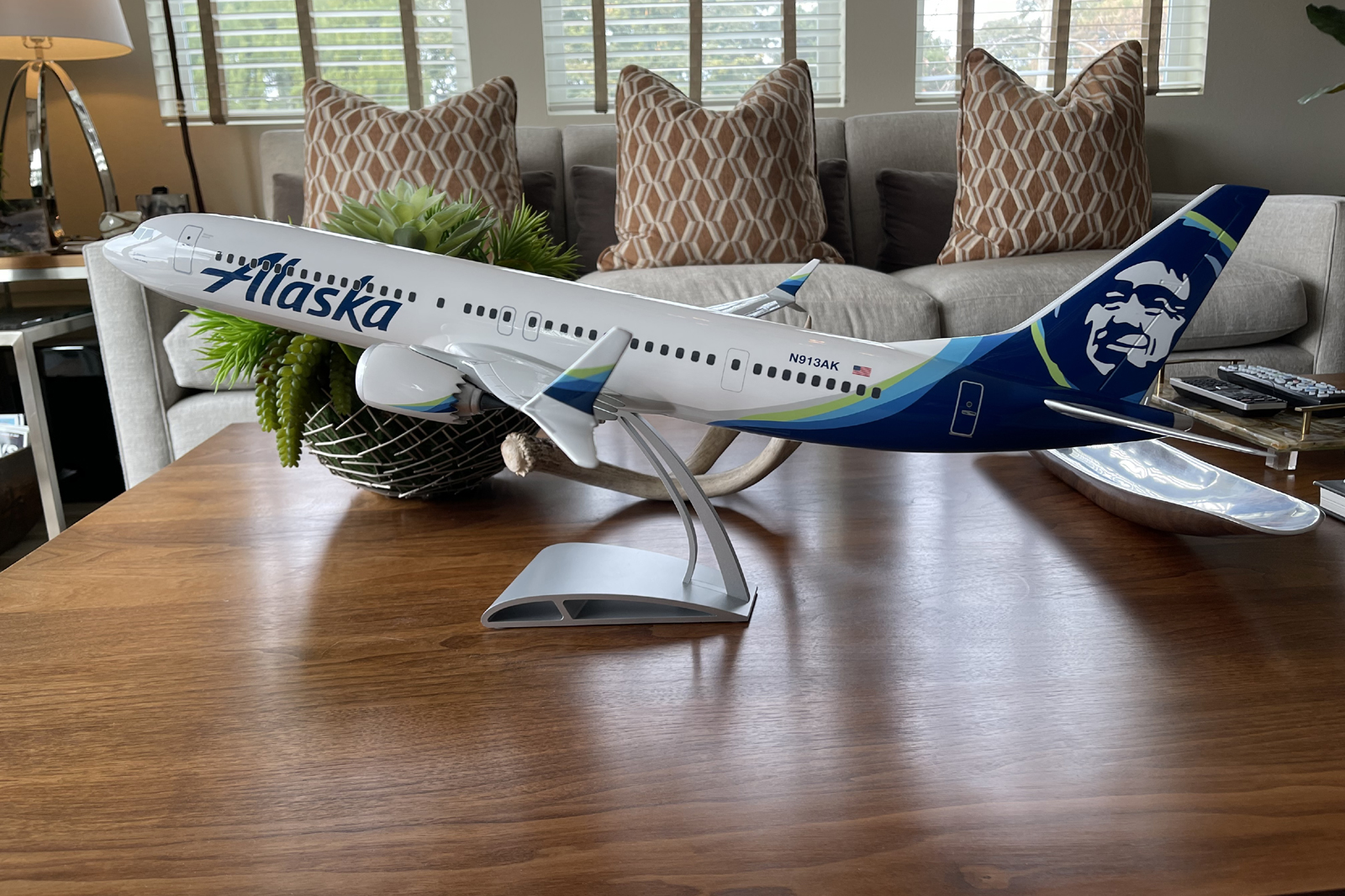 PacPacmin 1/50 Alaska Airlines Boeing 737 MAX9 model for sale