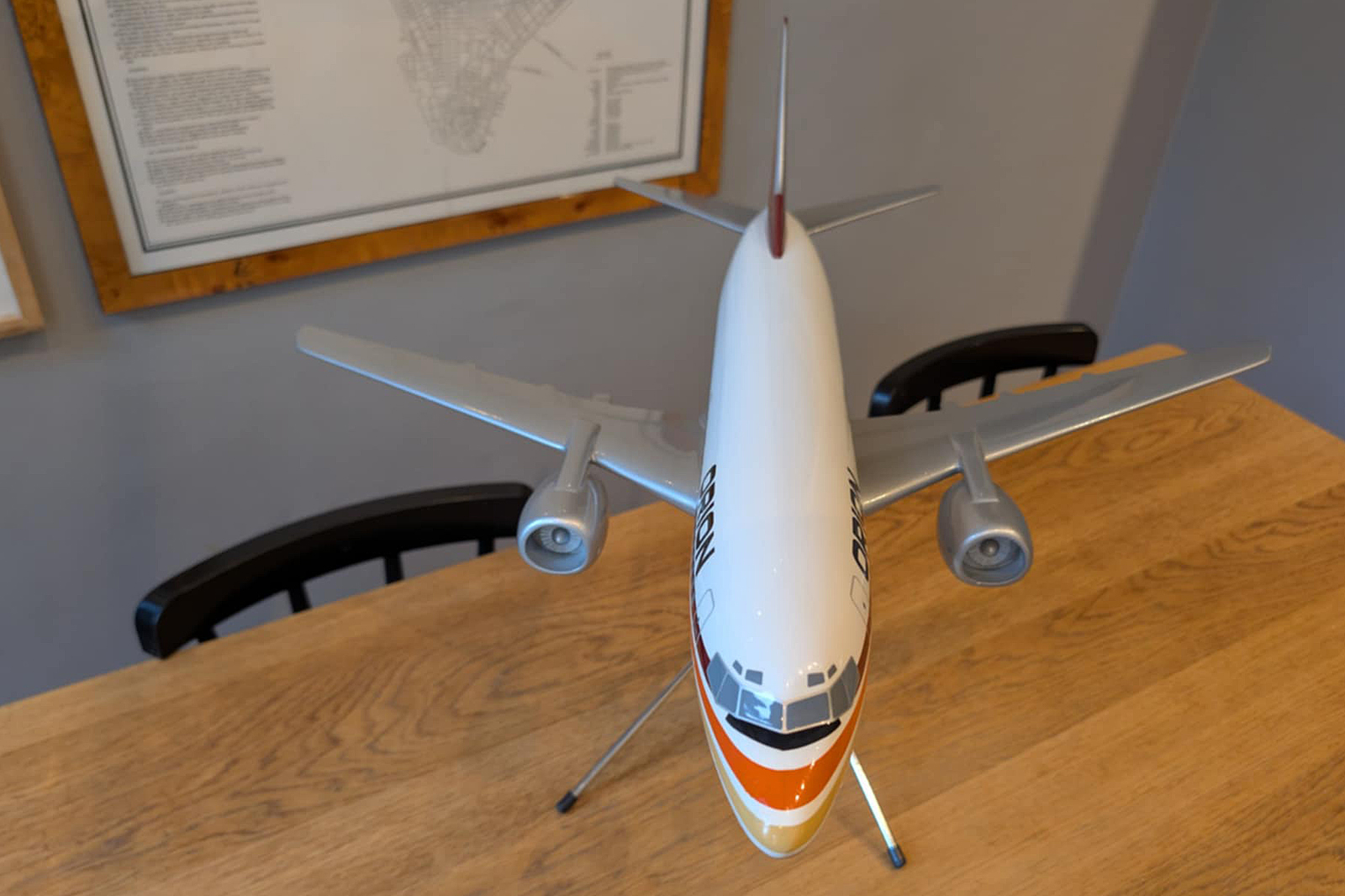 1/50 Orion Airways Boeing 737-300 model for sale