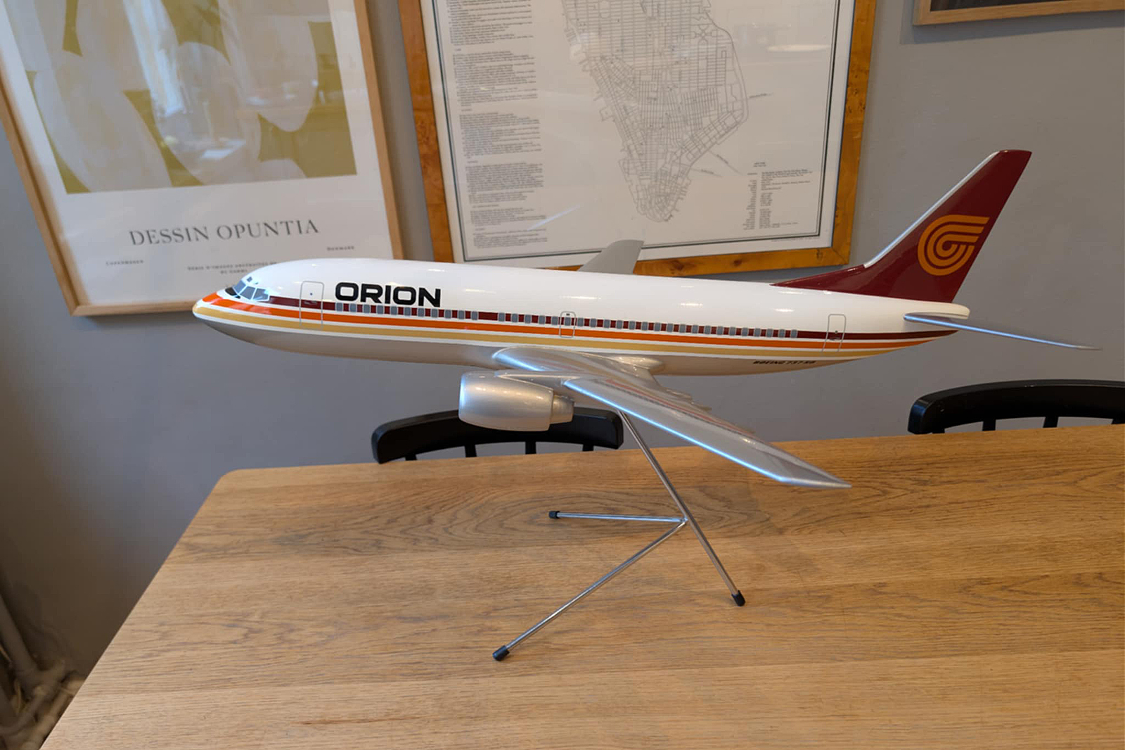 1/50 Orion Airways Boeing 737-300 model for sale