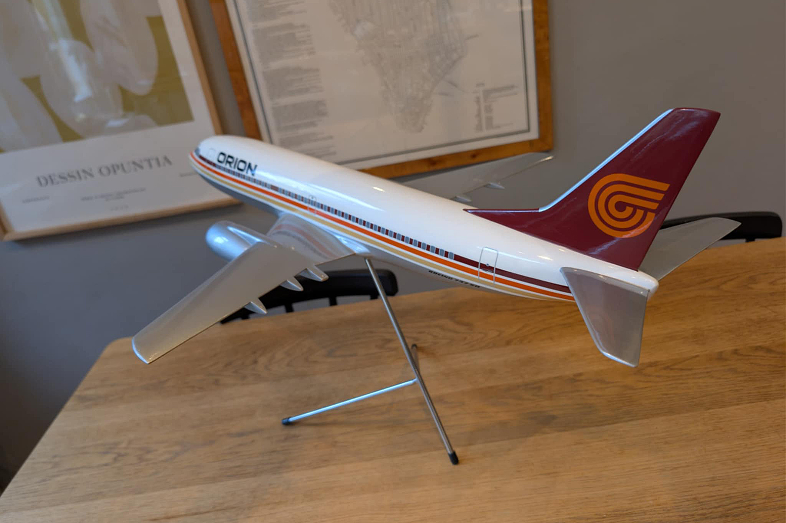1/50 Orion Airways Boeing 737-300 model for sale