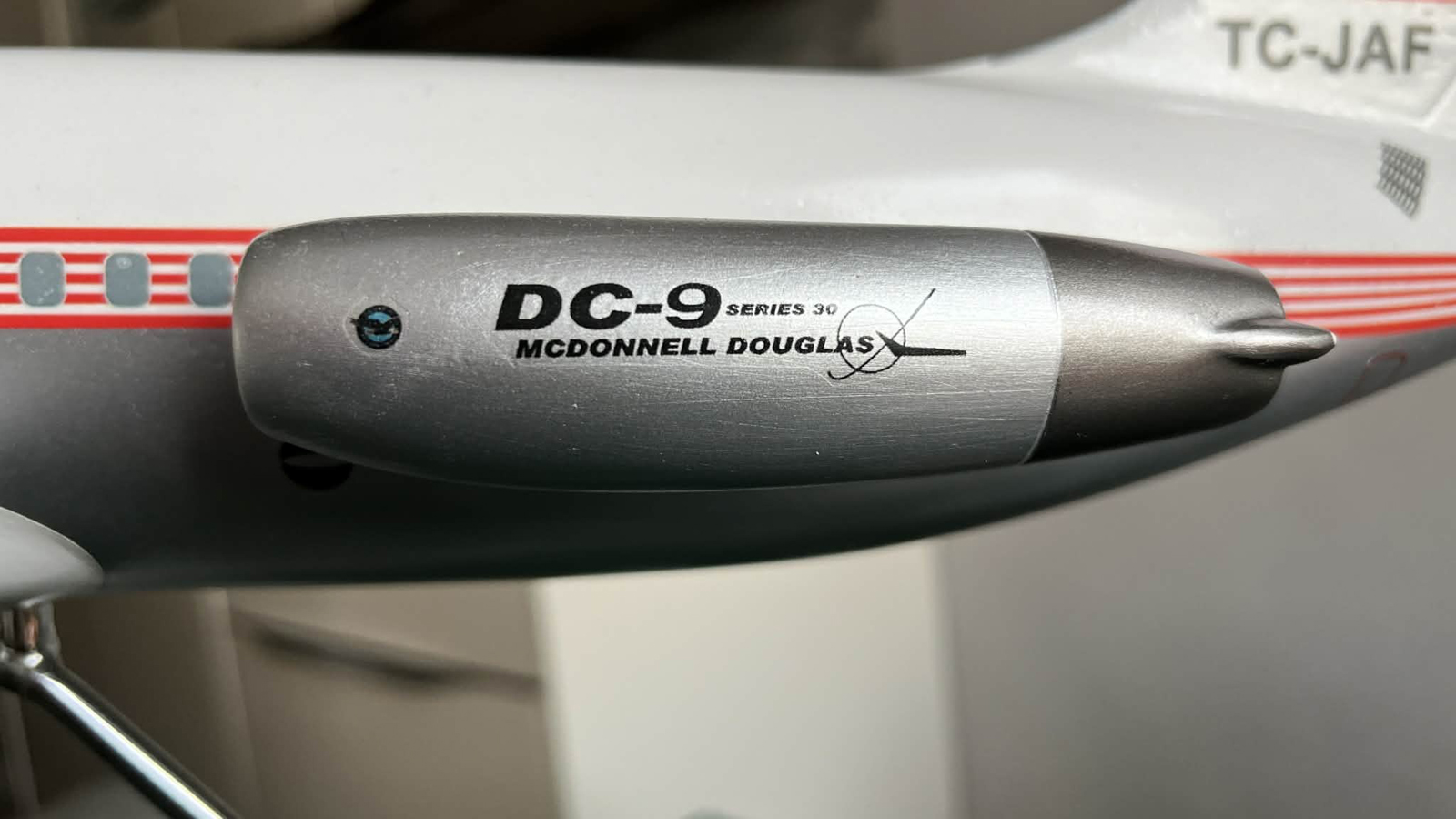 1/50 THY Turkish Airlines Douglas DC-9-32 model for sale