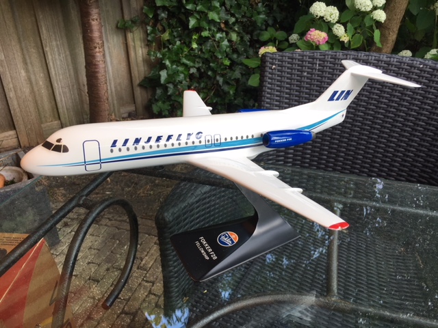 IMC 1/72 Linjeflyg Fokker F28