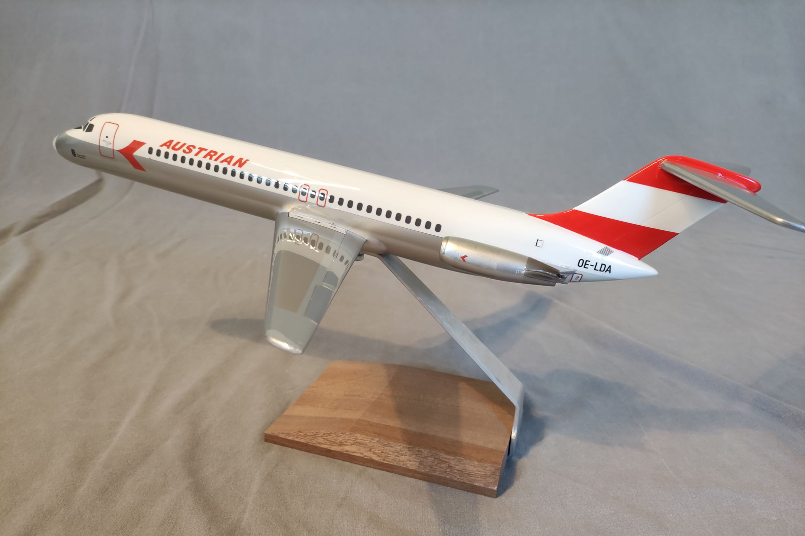 West Coast Aviation Models 1/72 Austrian Airlines Douglas DC-9-32 model for sale
