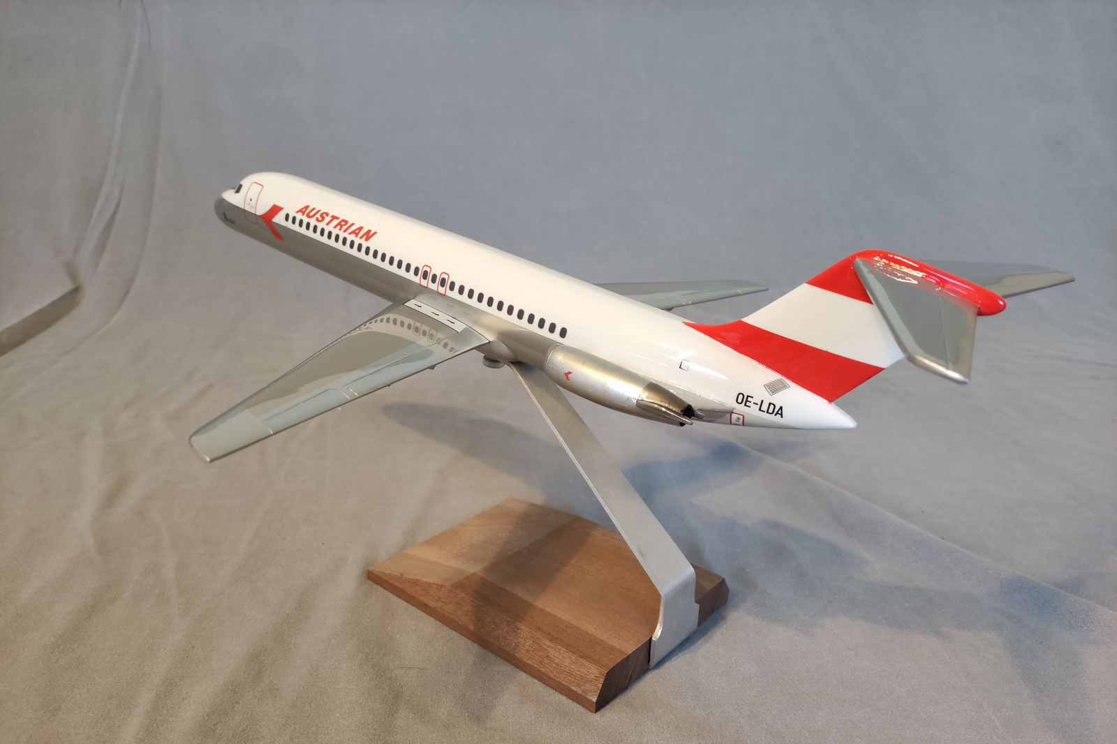 West Coast Aviation Models 1/72 Austrian Airlines Douglas DC-9-32 model for sale