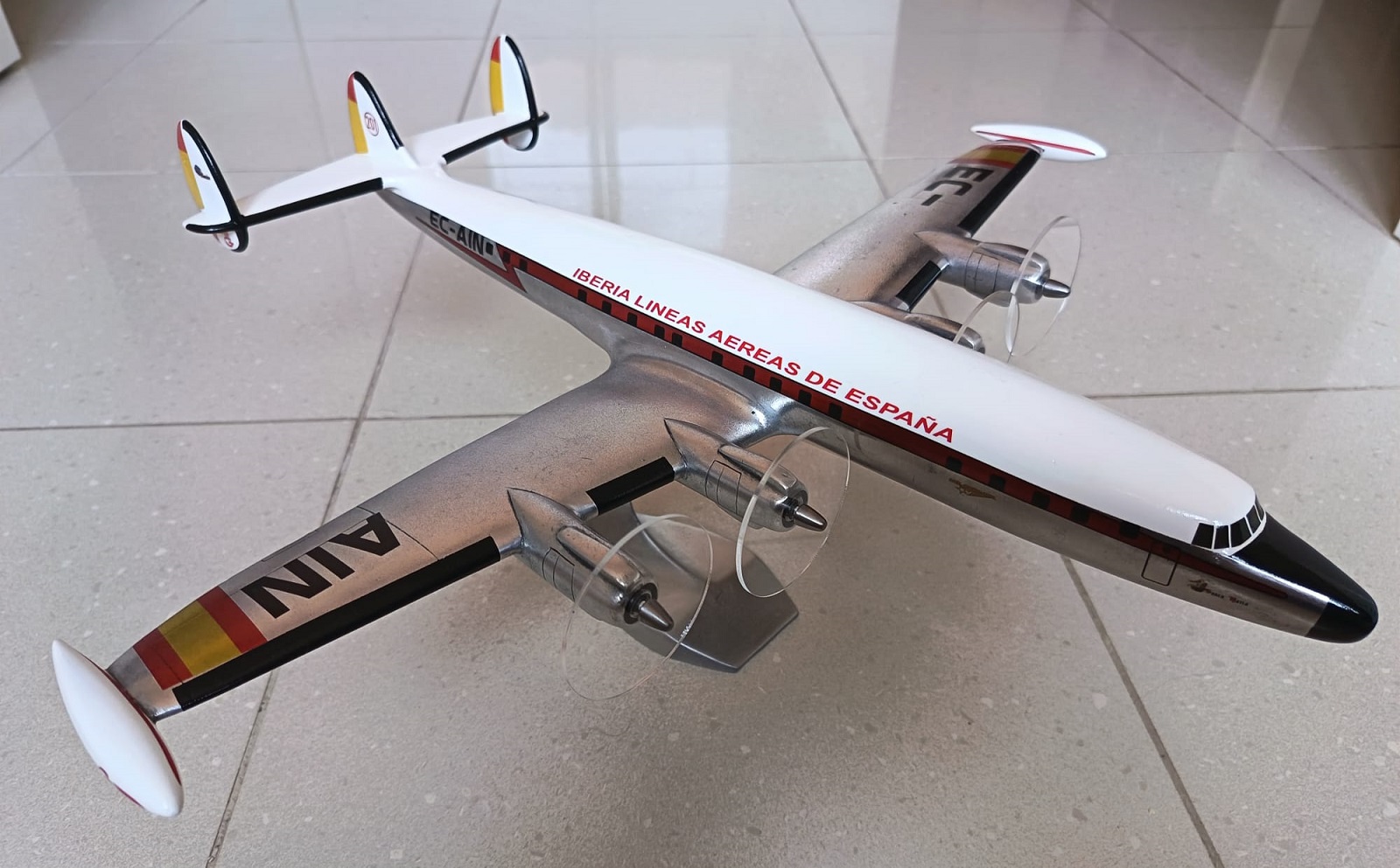 Mecater Spain 1/72 Iberia Lockheed Super Constellation model for sale