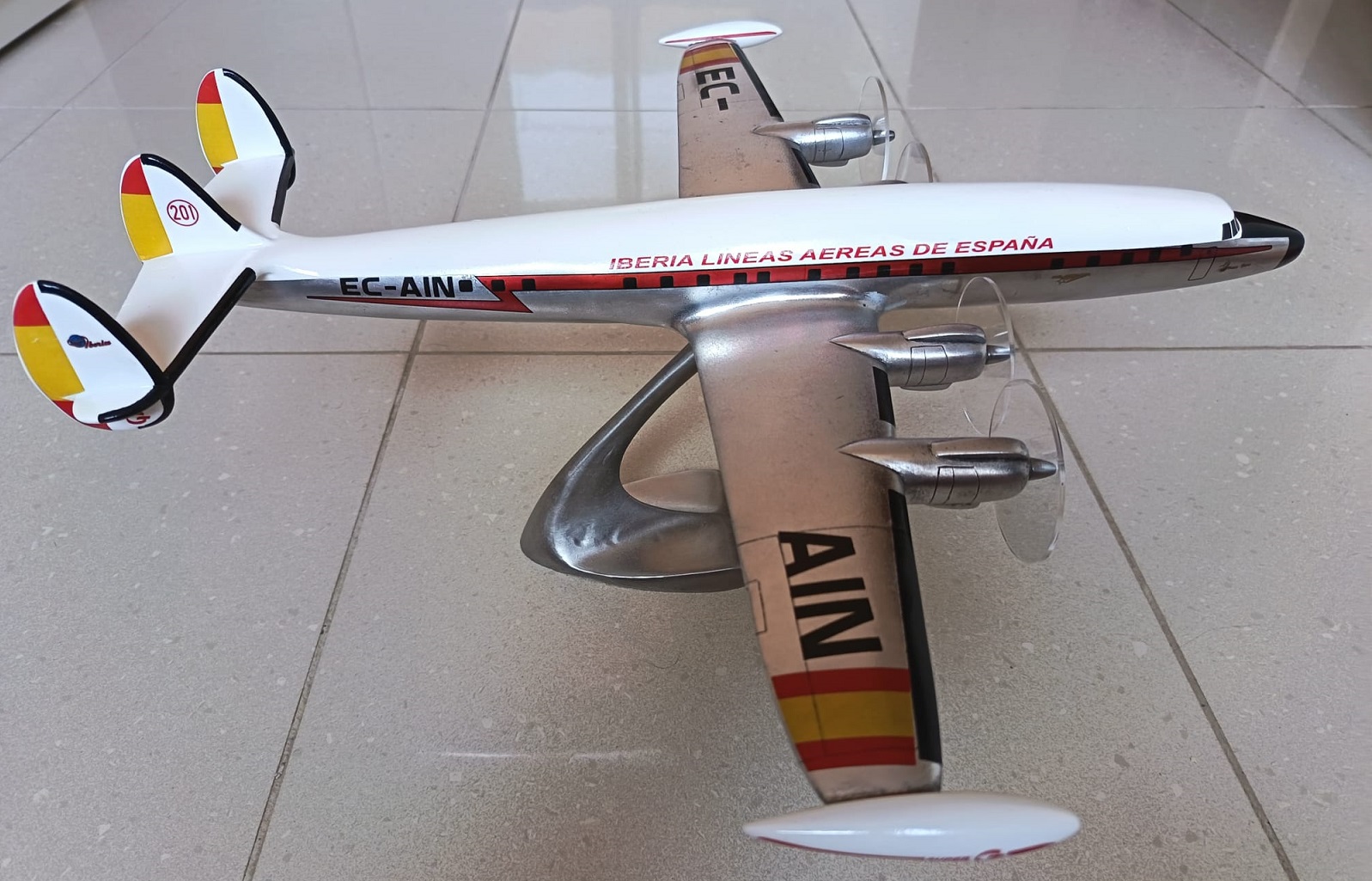 Mecater Spain 1/72 Iberia Lockheed Super Constellation model for sale