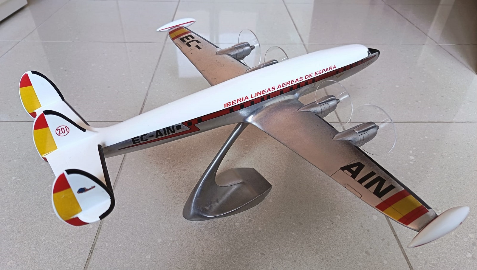 Mecater Spain 1/72 Iberia Lockheed Super Constellation model for sale