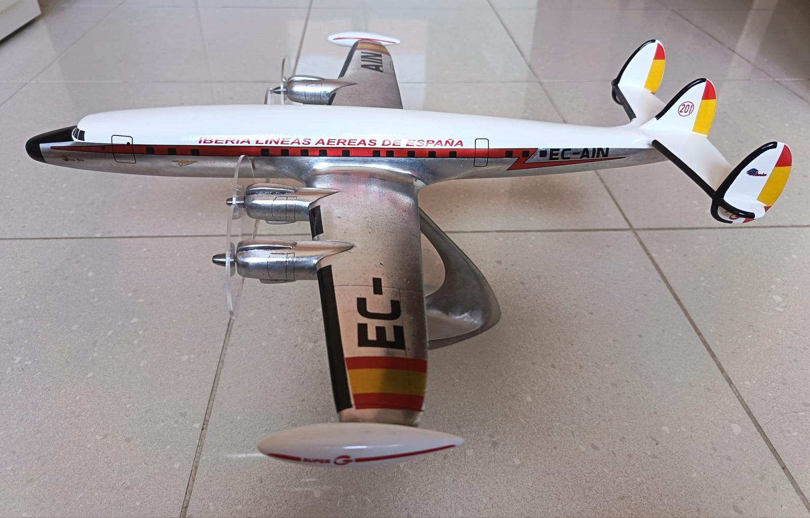 Mecater Spain 1/72 Iberia Lockheed Super Constellation model for sale
