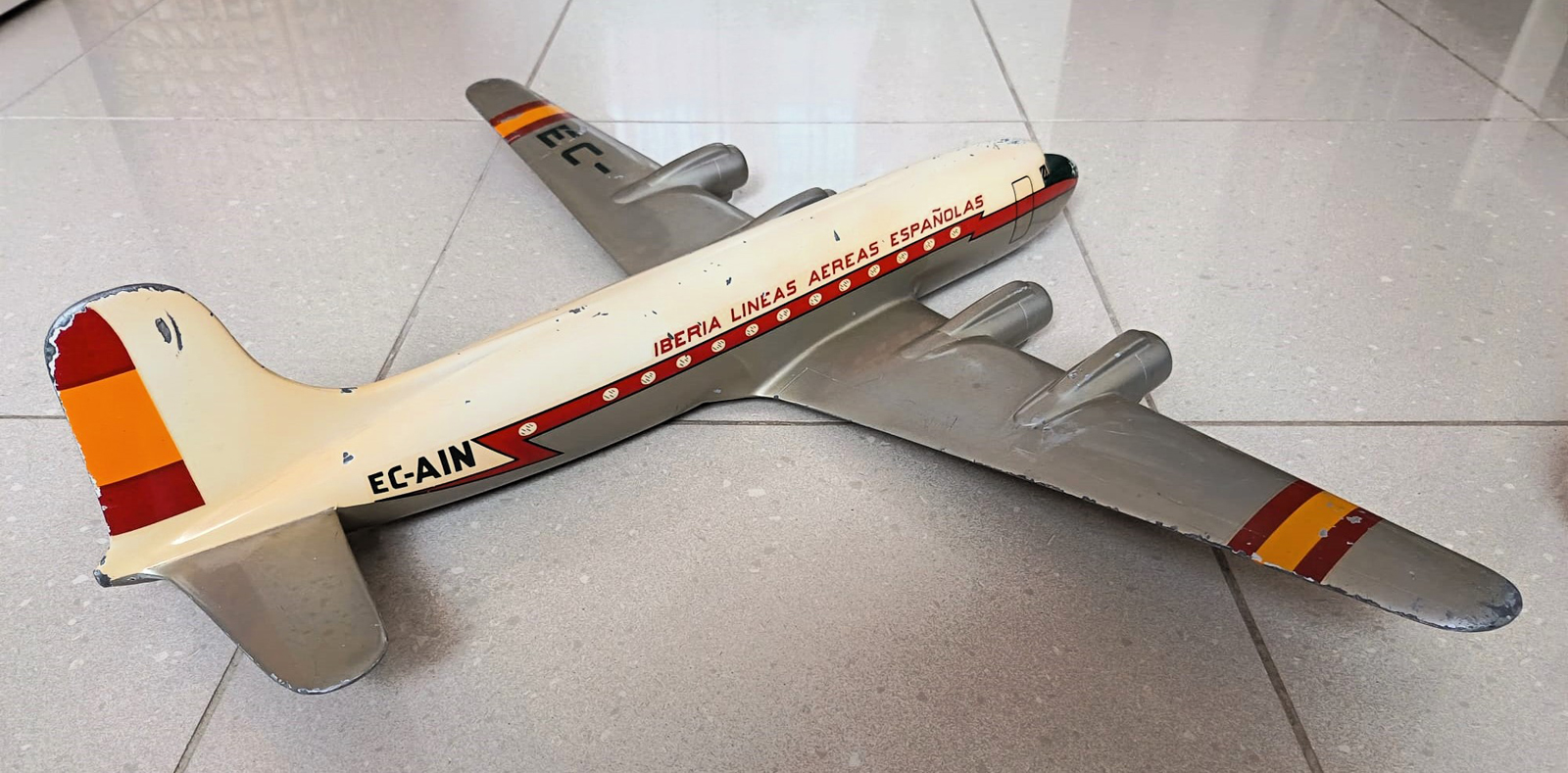 Raise Up 1/72 Iberia Douglas DC-4 model for sale