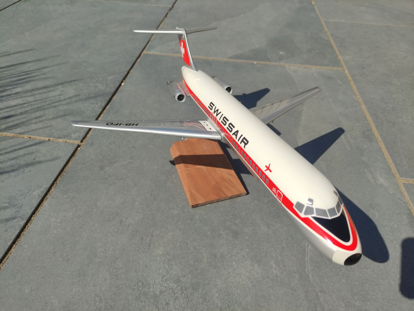 West Coast Aviation Models 1/72 Swissair Douglas DC-9-32 model for sale