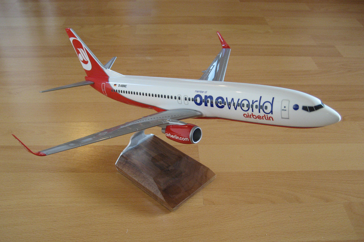 Pacmin 1/100 Air Berlin Boeing 737-800 One World Logo