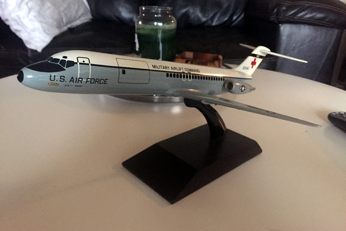 Pacmin 1/100 USAF C-9A/C Nightingale