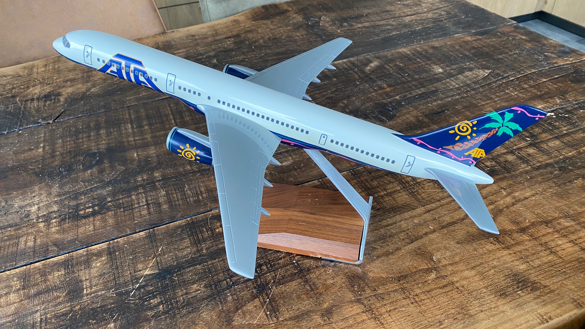 Pacmin 1/100 ATA Boeing 757 model for sale