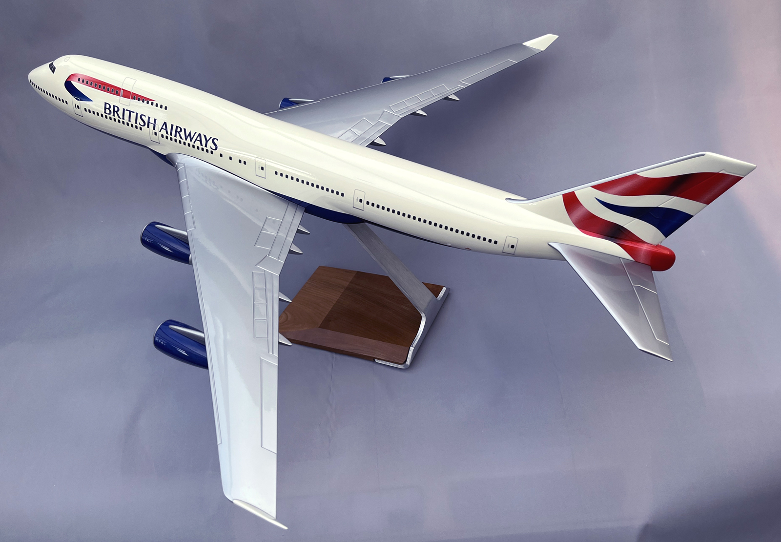 Pacmin 1/100 British Airways Boeing 747-400 model for sale
