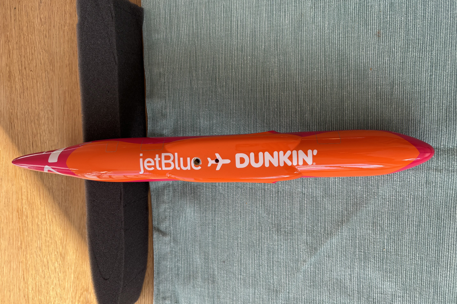 Pacmin 1/100 JetBlue Dunkin Airbus A320-200 model for sale