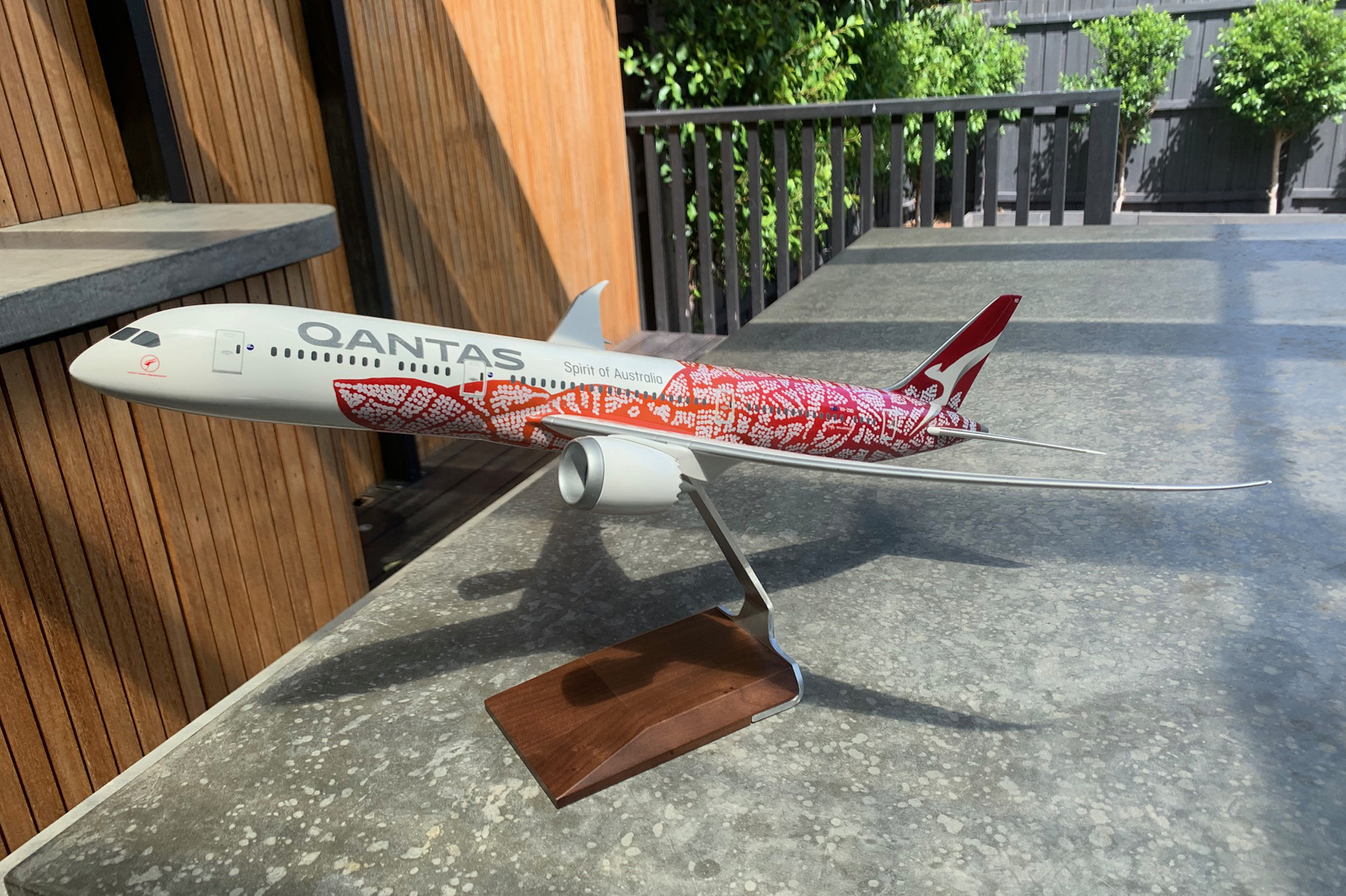 Customized Pacmin 1/100 Qantas Yam Dreaming Boeing 787-9 model for sale