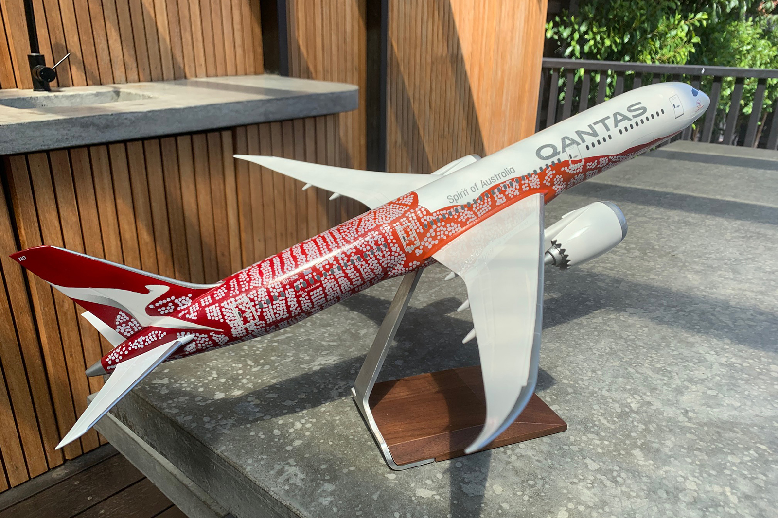 Customized Pacmin 1/100 Qantas Yam Dreaming Boeing 787-9 model for sale