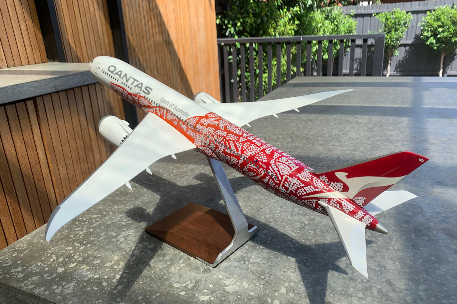 Customized Pacmin 1/100 Qantas Yam Dreaming Boeing 787-9 model for sale
