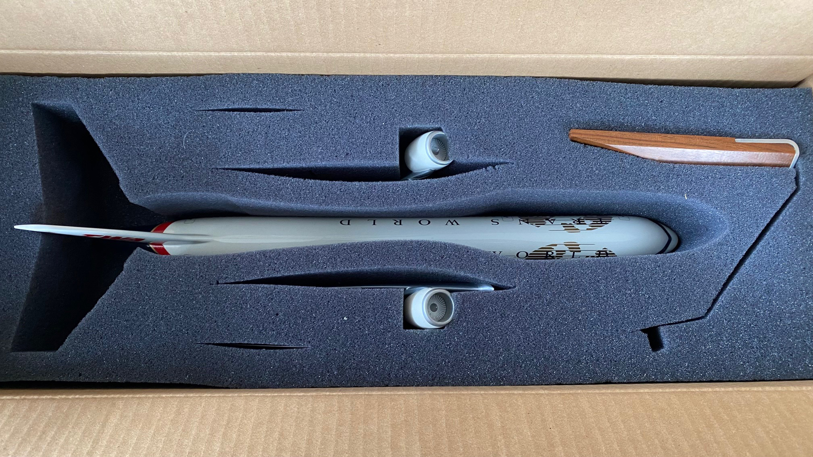 Pacmin 1/100 TWA Boeing 757 model for sale