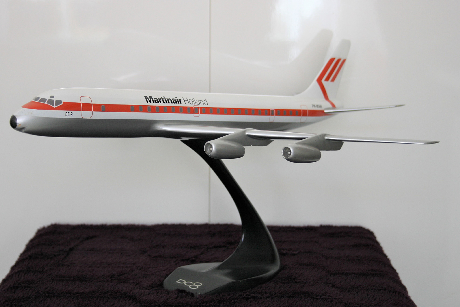 Verkuyl 1/100 Martinair Douglas DC-8 model for sale