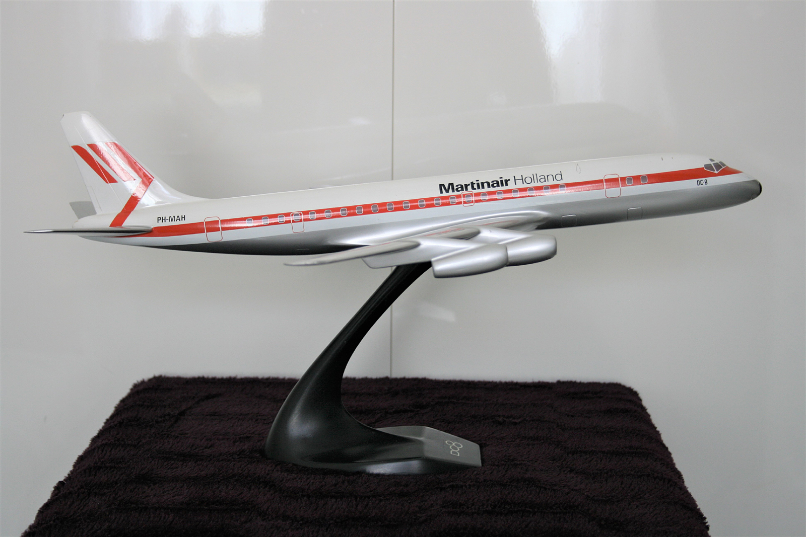 Verkuyl 1/100 Martinair Douglas DC-8 model for sale