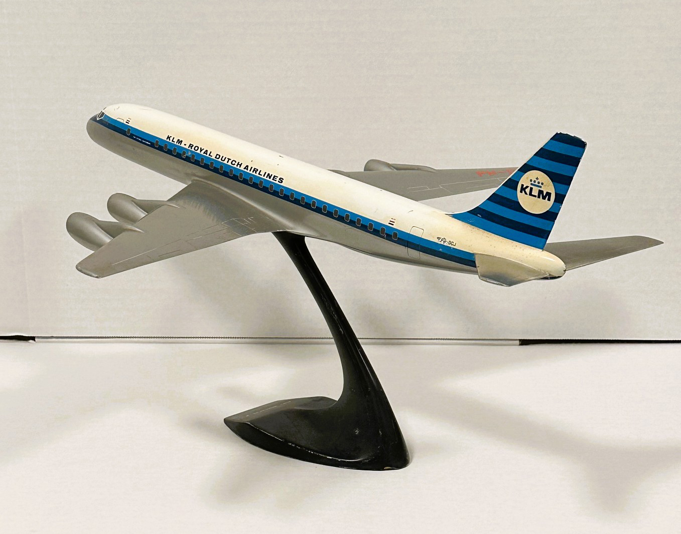 Verkuyl 1/100 KLM Douglas DC-8-50 model for sale