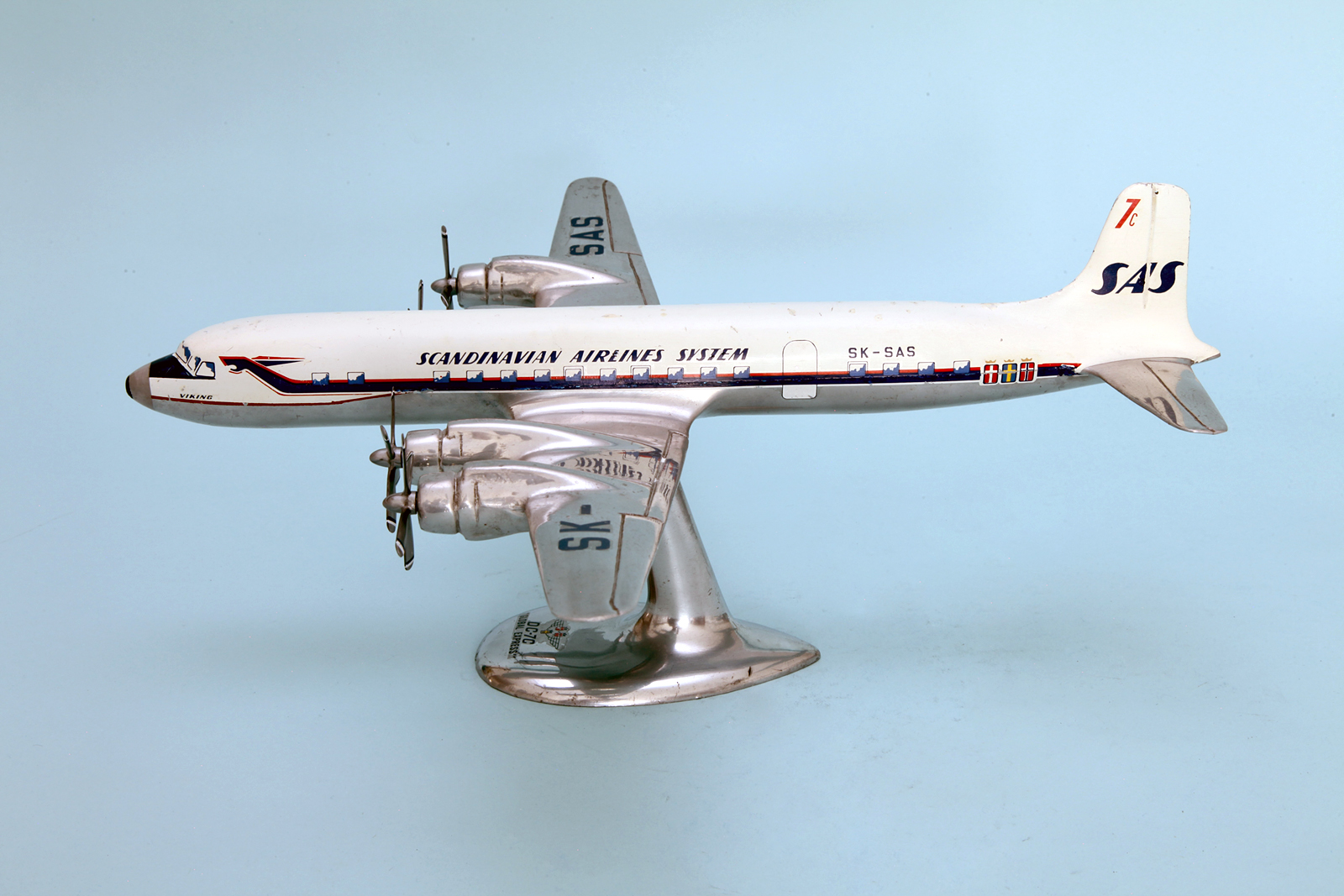 Osgaard 1/100 SAS Douglas DC-7C model for sale