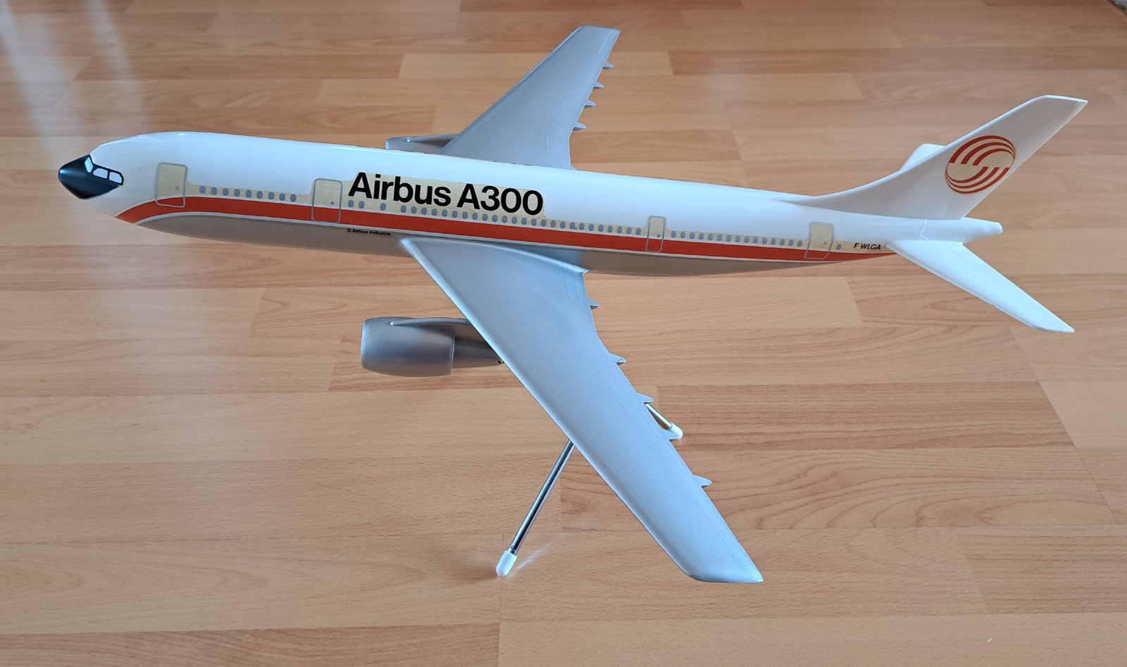 Maqette dEtude et Exposition 1/100 Airbus A300 model for sale