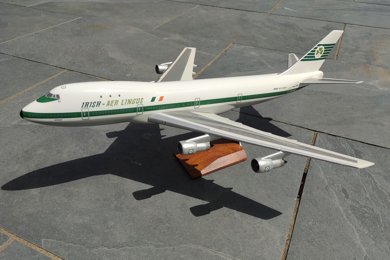 West Coast Aviation Models 1/100 Aer Lingus Boeing 747-100 model for sale