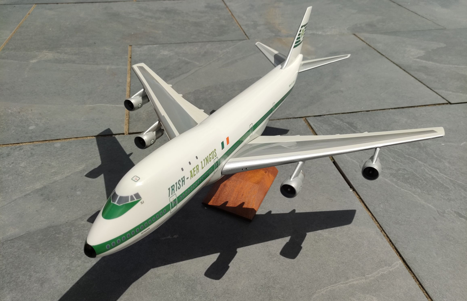 West Coast Aviation Models 1/100 Aer Lingus Boeing 747-100 model for sale