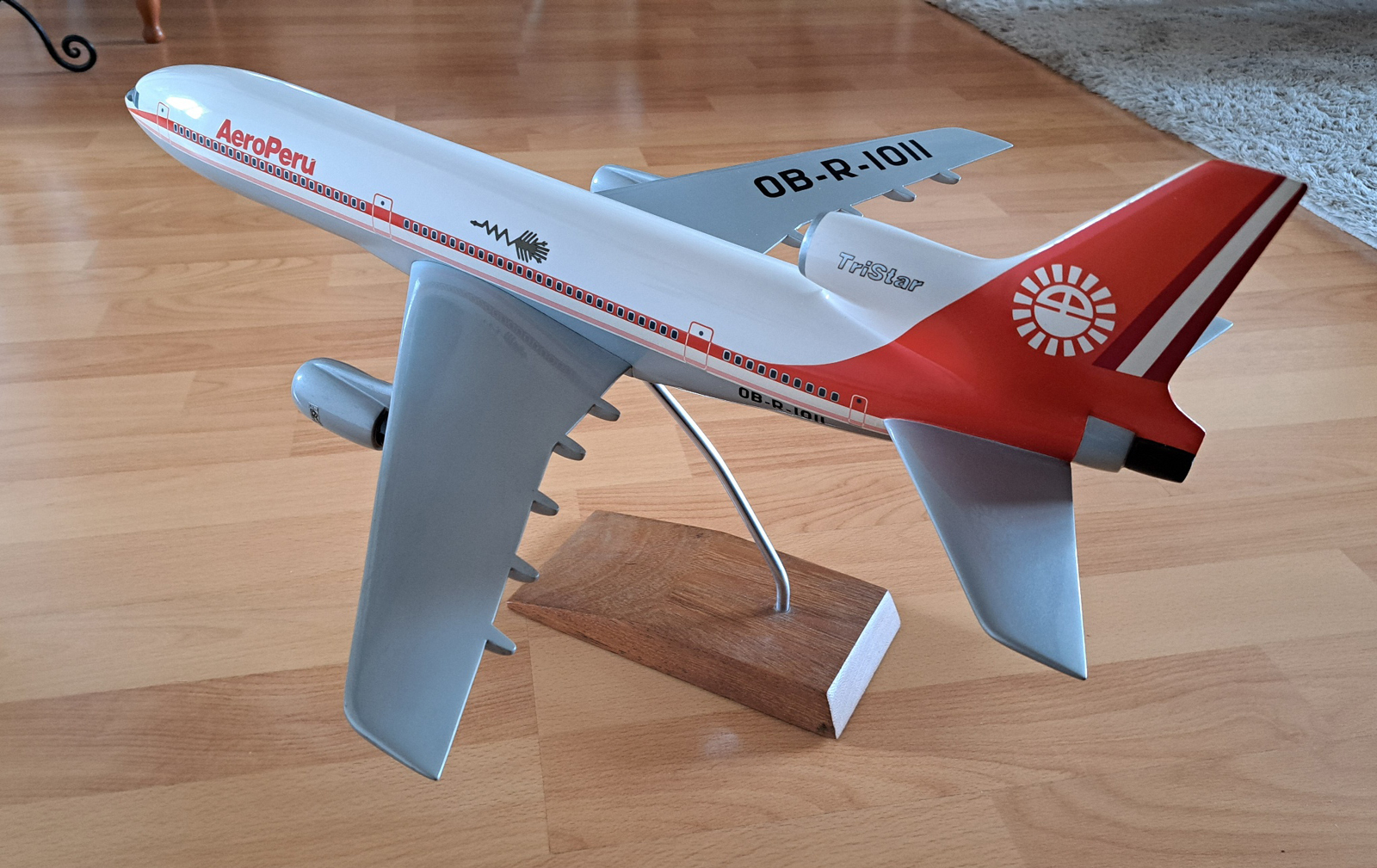 Vogelaar 1/100 Aero Peru Lockheed L-1011 Tristar model for sale