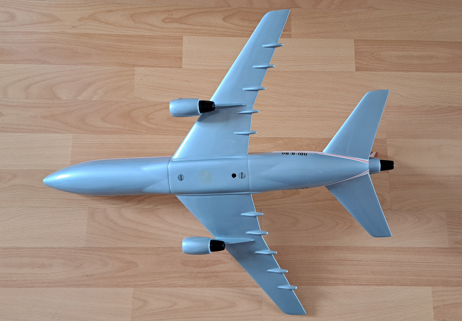 Vogelaar 1/100 Aero Peru Lockheed L-1011 Tristar model for sale
