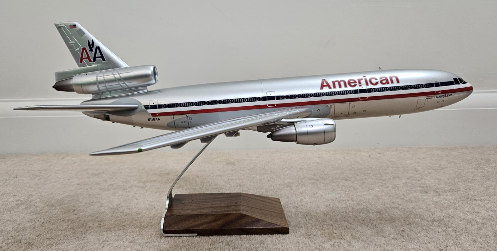 Detailed custom 1/100 American Airlines DC-10 model using a pacmin blank. Model for sale.